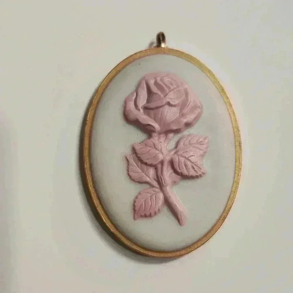 Vintage Franklin Mint Mothers Day 1979 Pendant